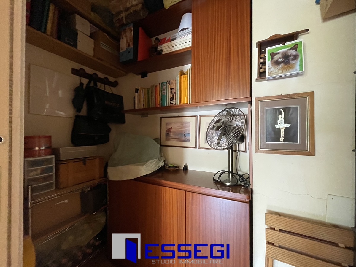 LONGONE AL SEGRINO Bilocale